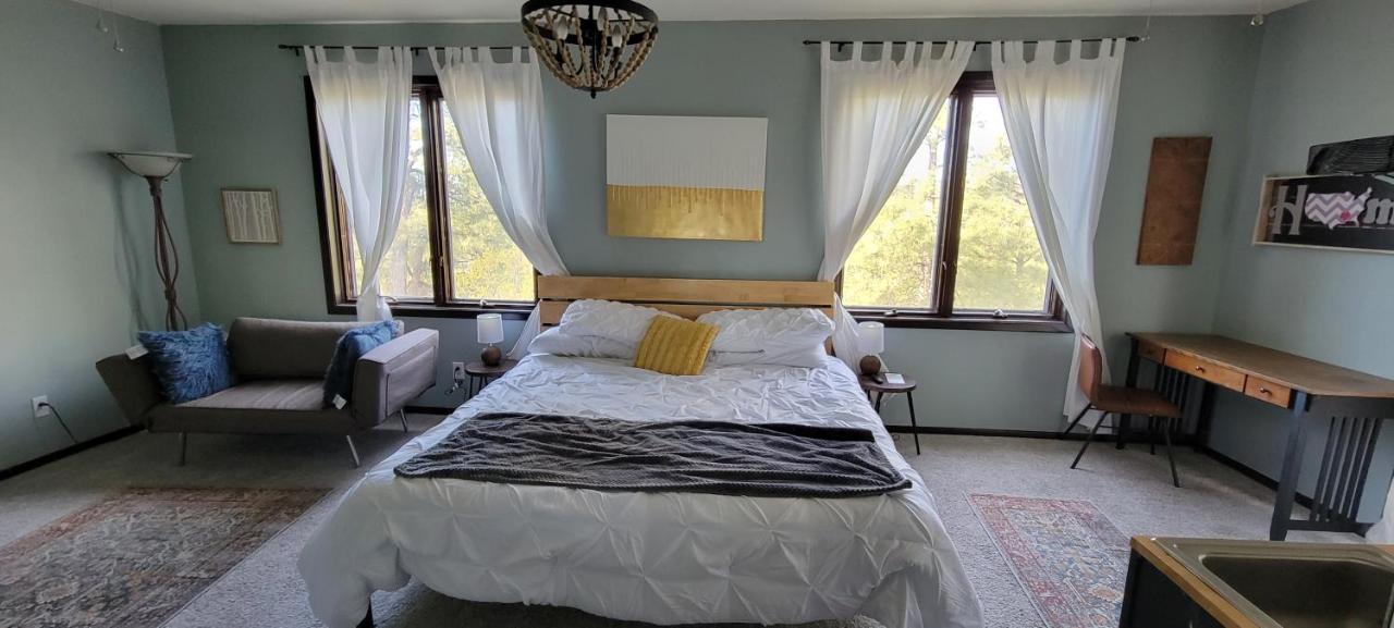 Pueblo Canyon Inn Los Alamos Dış mekan fotoğraf